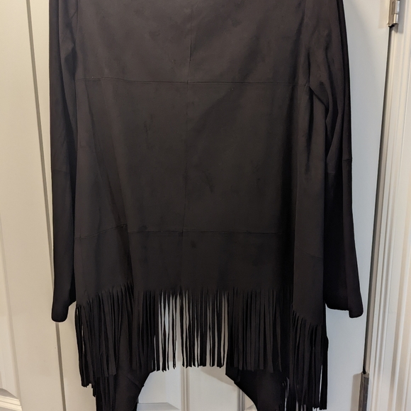Black suede fringe jacket - Picture 6 of 7